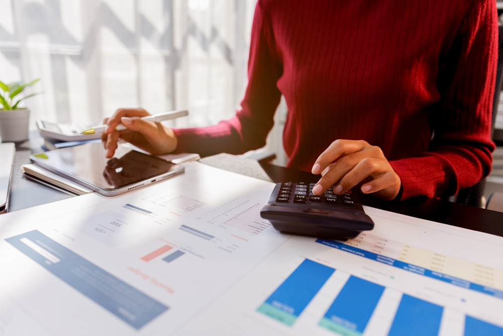 Miért érdemes januárban megbízható könyvelőt választani? – A sikeres üzleti év alapja Miért érdemes januárban megbízható könyvelőt választani? – A sikeres üzleti év alapja